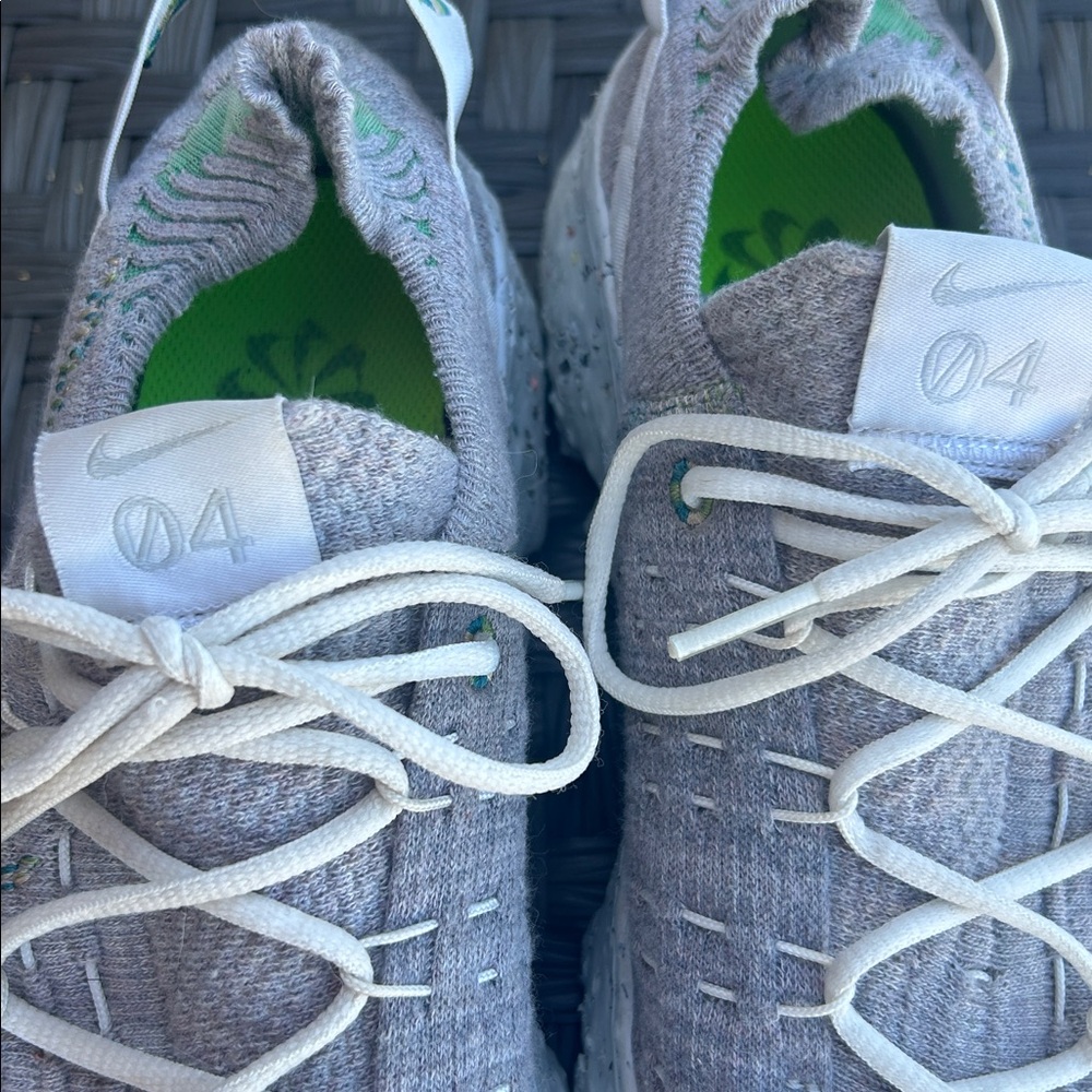 Women’s Nike Space Hippie 04 Shoes 7.5 - Picture 6 of 9